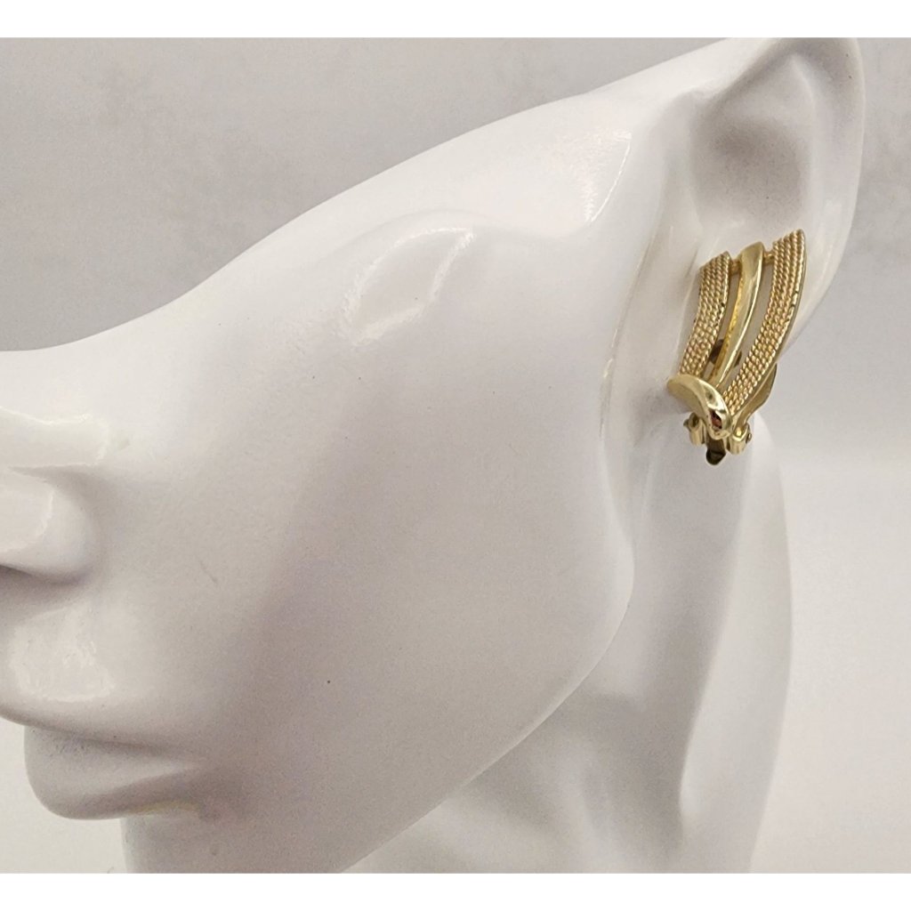 Vintage Gold-Tone Clip-On Earrings Sleek Elegant Woven Style